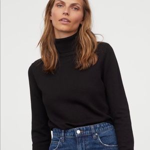 H&M Black Turtle Neck Knit Sweater
